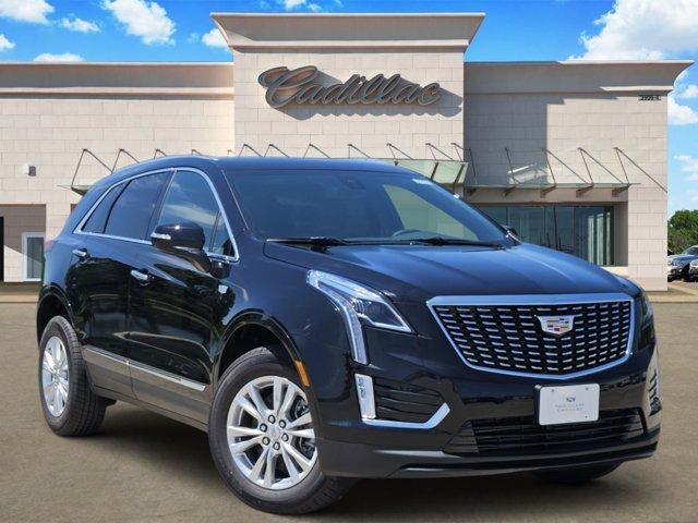 2026 Cadillac XT5 Luxury in Stellar Black Metallic — front three-quarter view