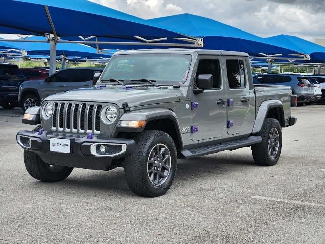 2020 Jeep Gladiator — side profile view