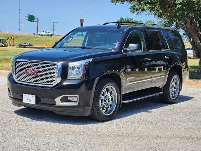 2015 GMC Yukon — side profile view