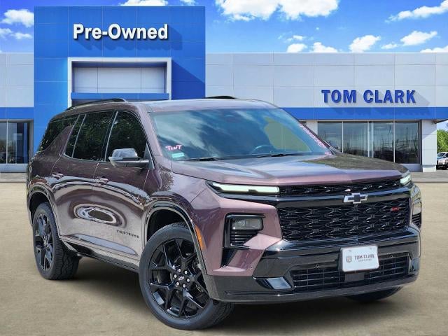 2024 Chevrolet Traverse RS in Stardust Metallic — front three-quarter view
