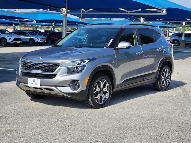2021 Kia Seltos — side profile view